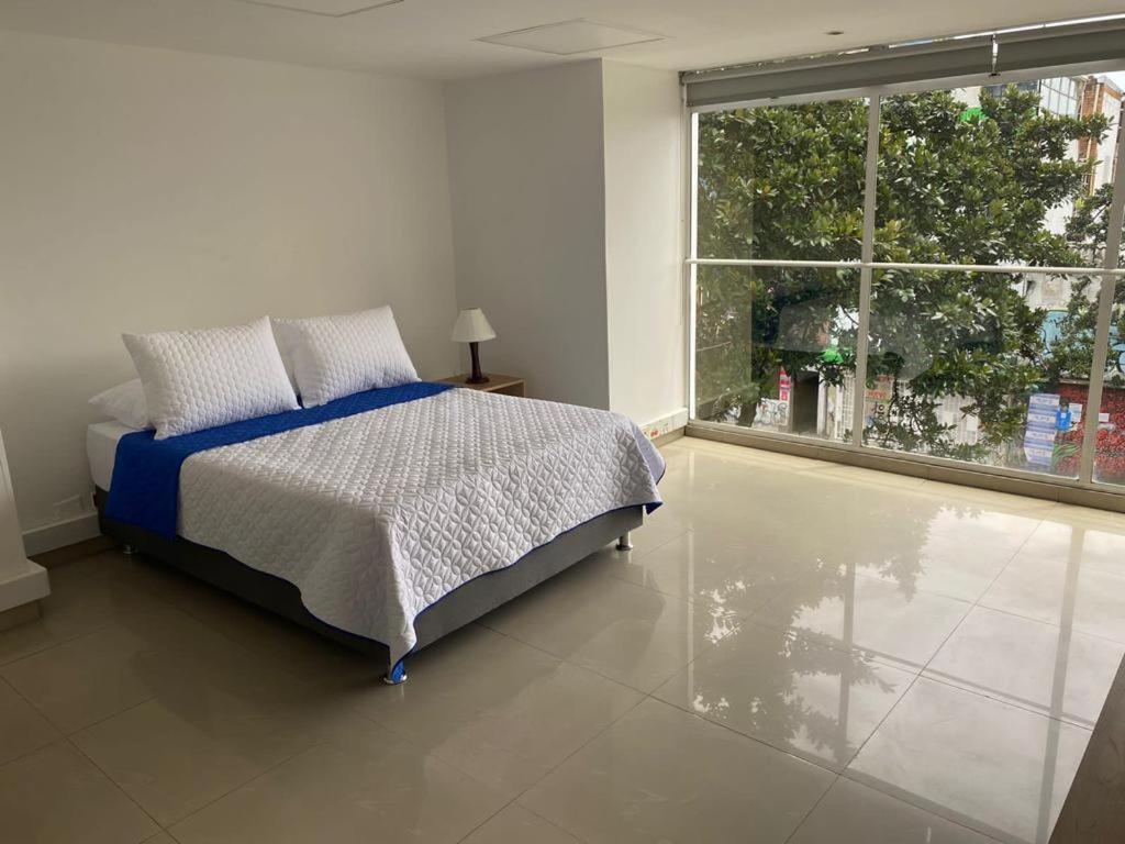 Aparta Hotel Montealegre Bogota Bagian luar foto